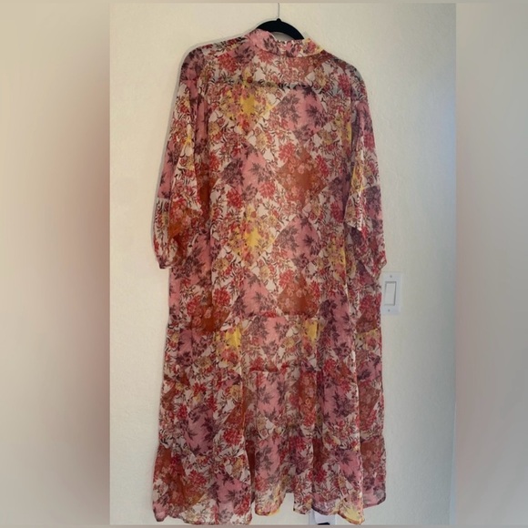 NWOT LAUREN CONRAD KIMONO - Picture 3 of 8